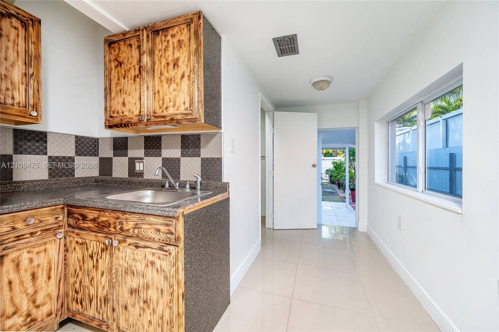 3614 NW 12th Terrace, Miami, FL 33125 Photo 18