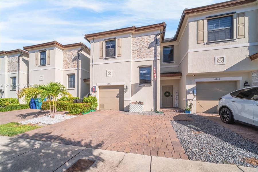 Property photo for 10217 SW 231st Lane, Miami, FL