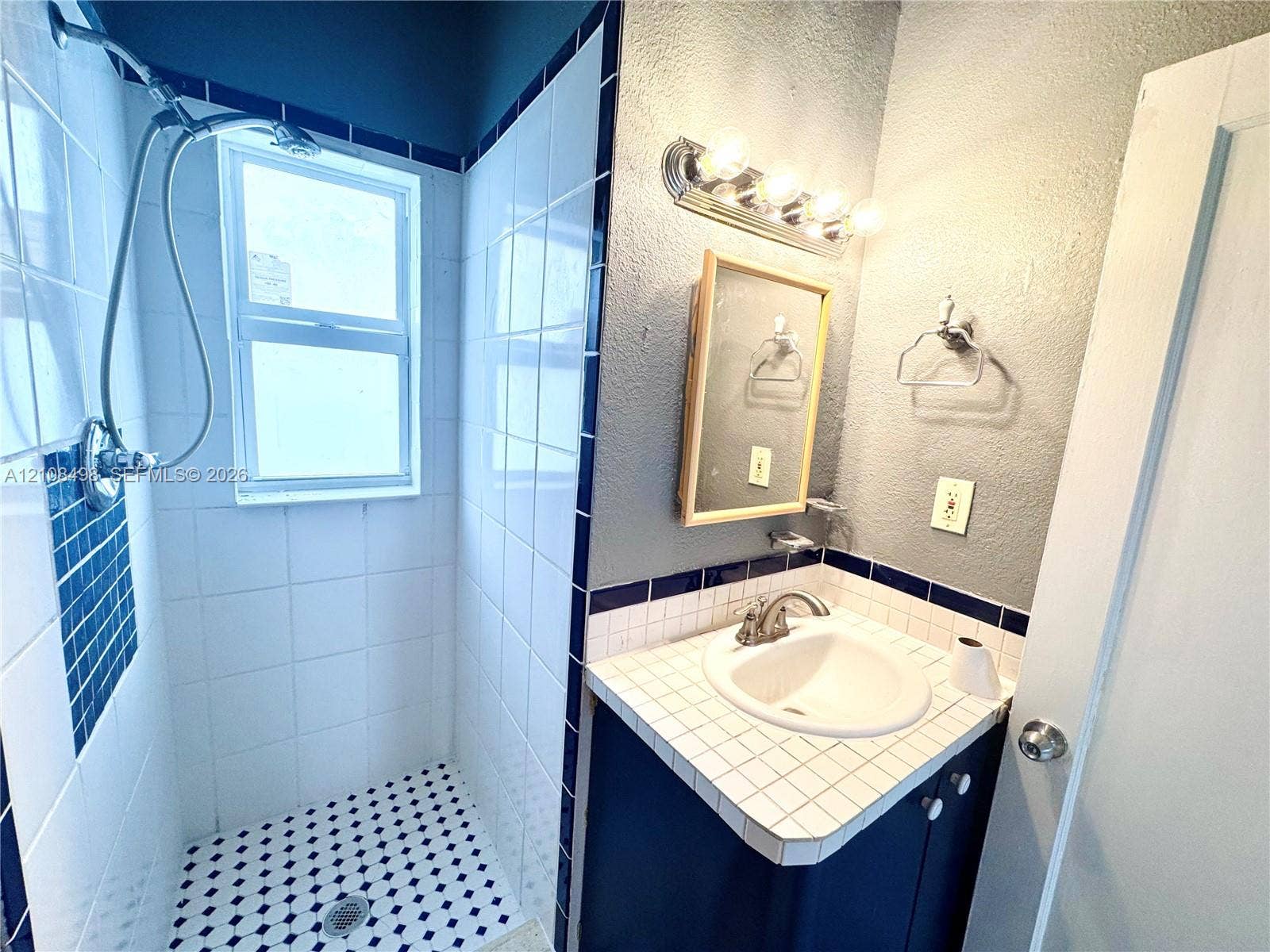 1908 N Ocean Drive, #11A, Hollywood, Hollywood, FL 33019 Photo 20