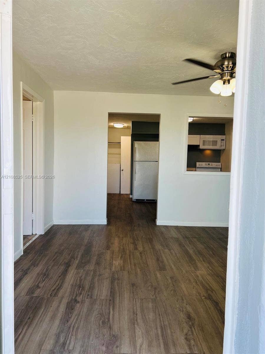 522 NW 11th Avenue, Boynton Beach, FL 33435 Unit A - Entry View