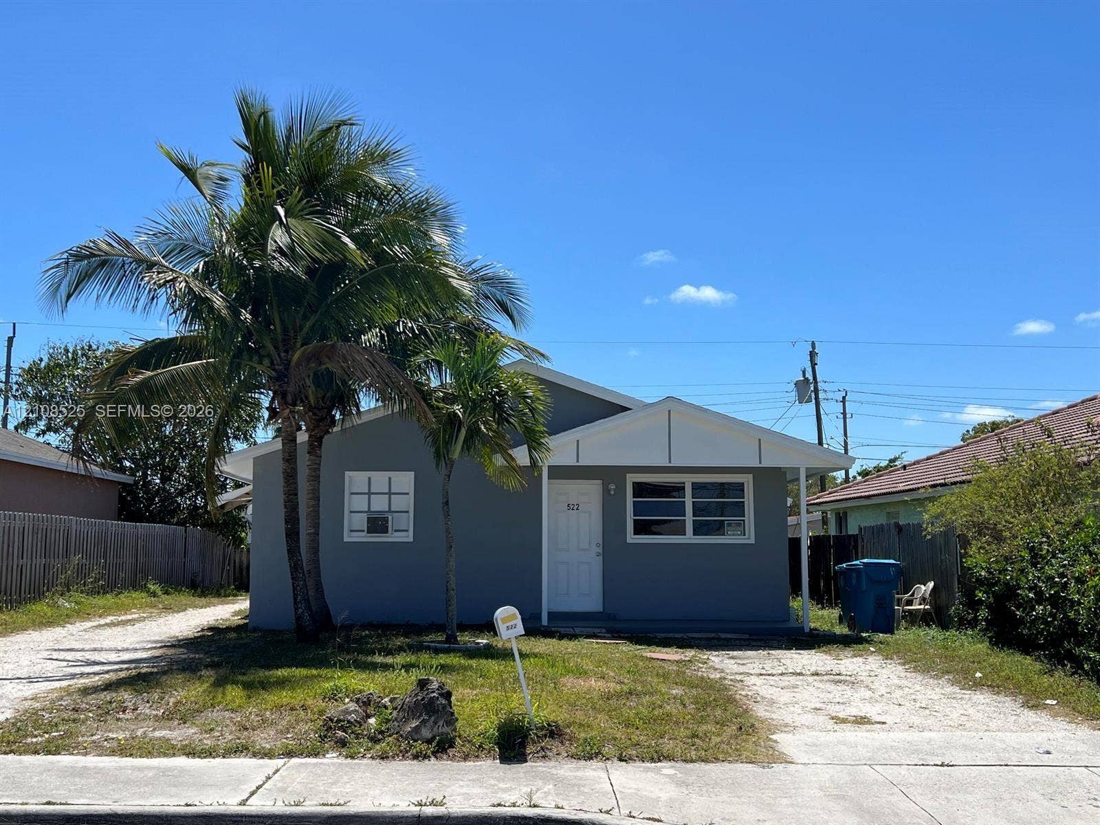 522 NW 11th Avenue, Boynton Beach, FL 33435 Front Closer