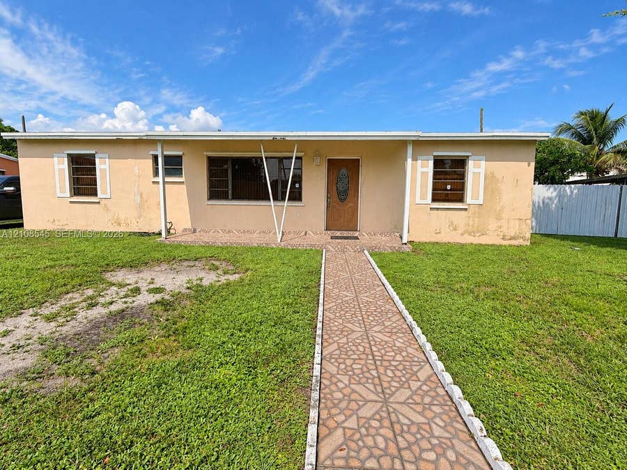 Property photo for 2755 NW 164th Terrace, Miami Gardens, FL