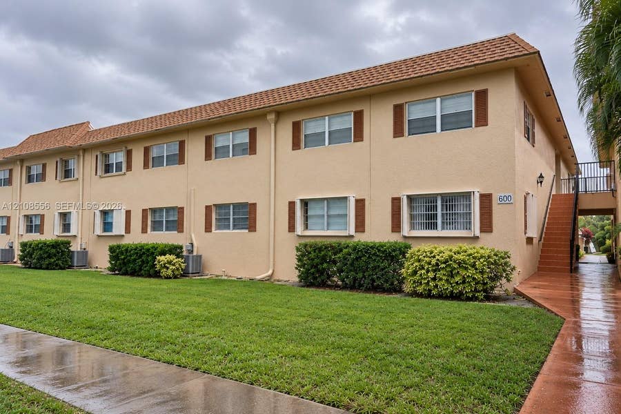 Property photo for 600 SW 2nd Avenue, #137, Boca Raton, FL