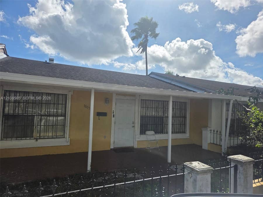 Property photo for 18051 NW 41st Place, Miami Gardens, FL