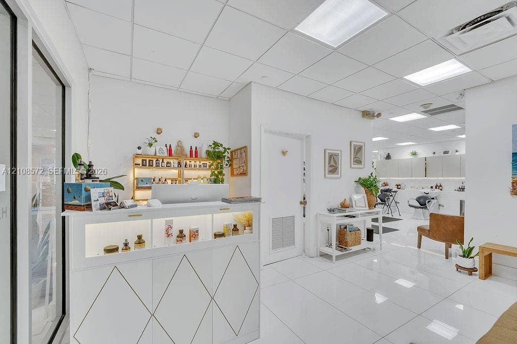 5701 Collins Avenue, #301, Miami Beach, Miami Beach, FL 33140 Photo 21