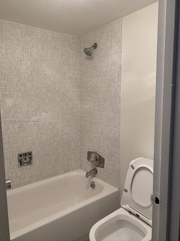5701 Collins Avenue, #301, Miami Beach, Miami Beach, FL 33140 Photo 8