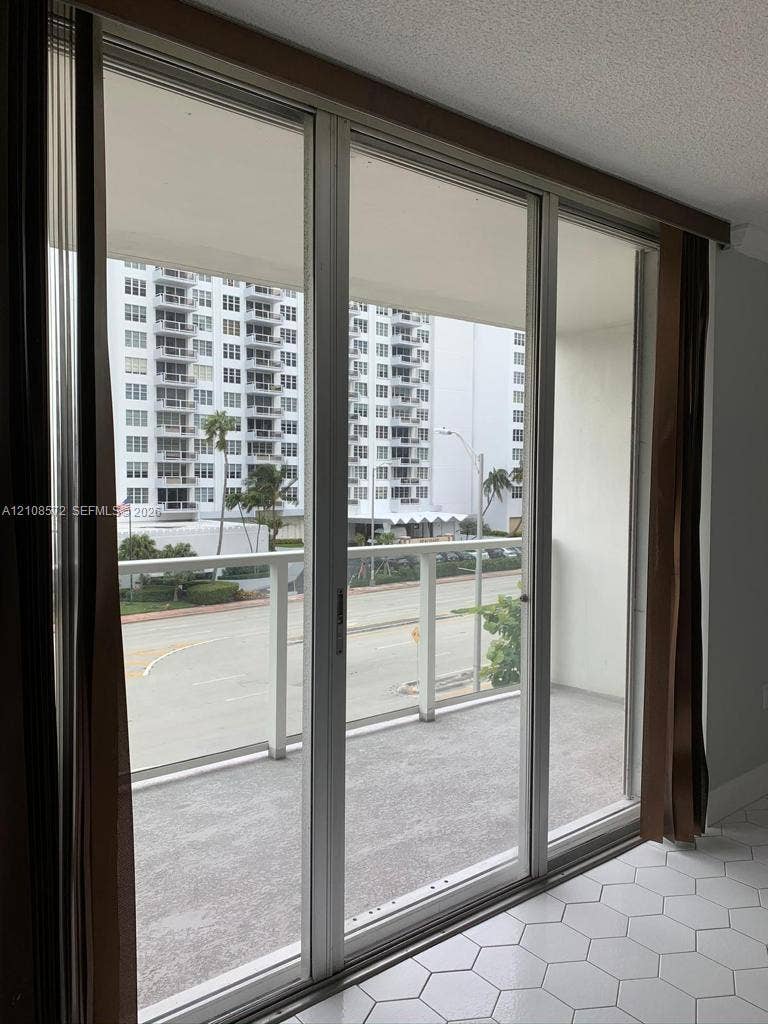 5701 Collins Avenue, #301, Miami Beach, Miami Beach, FL 33140 Photo 4