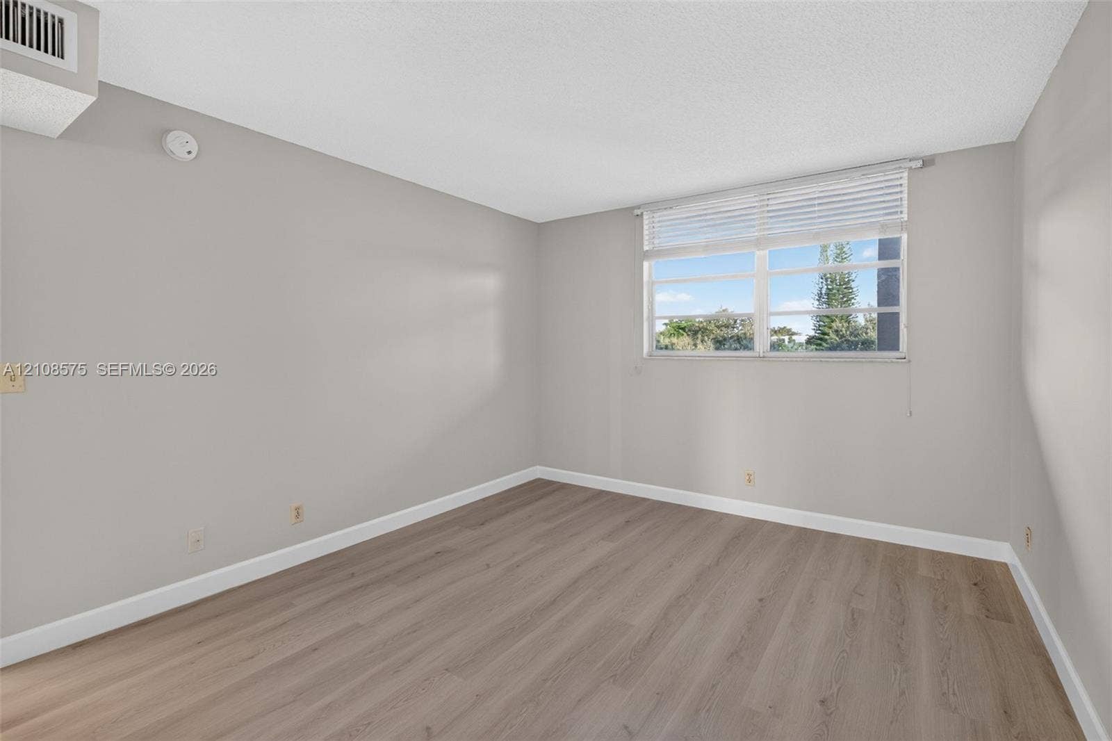 9470 Poinciana Place, #406, Davie, FL 33324 Photo 26
