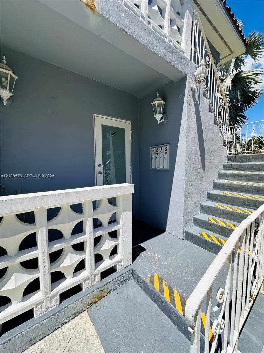 2045 Calais Drive, #6, Miami Beach, Miami Beach, FL 33141 Photo 25