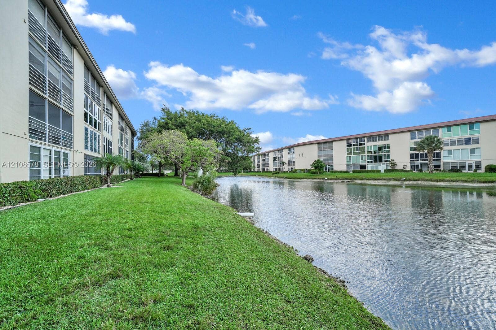 3005 Portofino Isle, #N2, Coconut Creek, Coconut Creek, FL 33066 Canal view