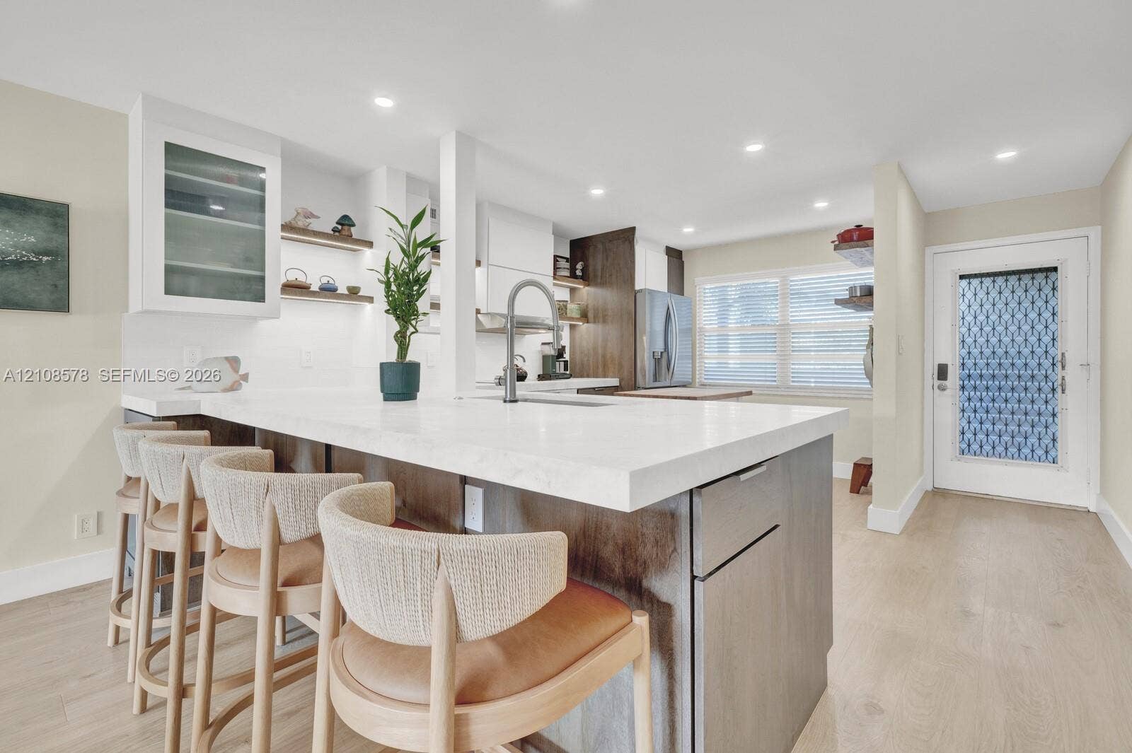 3005 Portofino Isle, #N2, Coconut Creek, Coconut Creek, FL 33066 Dining Bar into the open concept kitchen