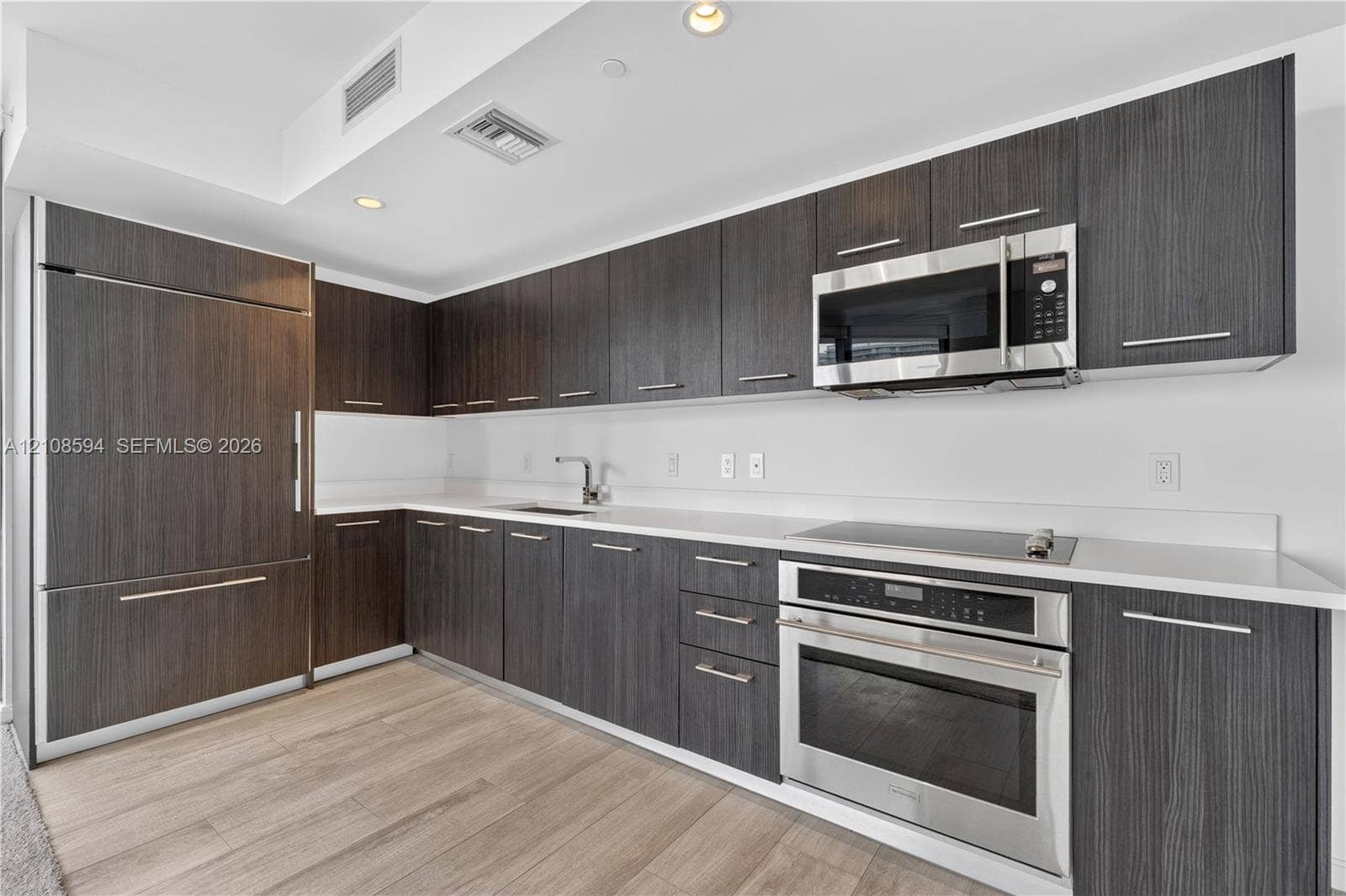 45 SW 9th Street, #2206, Miami, FL 33130 Photo 13