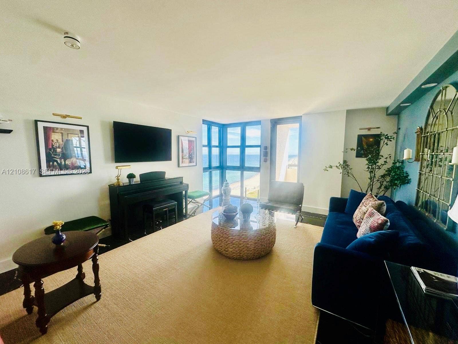 2555 Collins Avenue, #PH114, Miami Beach, FL 33140 Photo 6