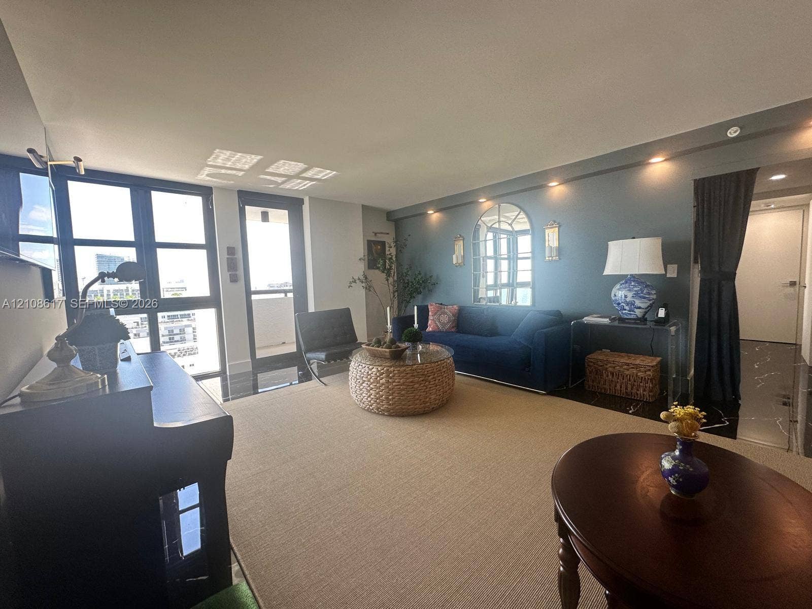 2555 Collins Avenue, #PH114, Miami Beach, FL 33140 Photo 8