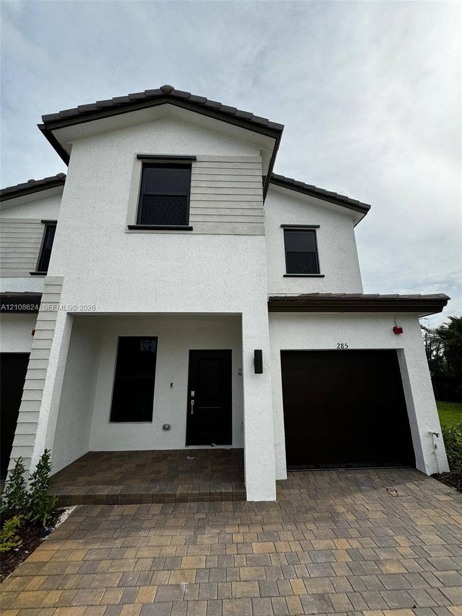 285 SW 159th Lane, Pembroke Pines, FL 33027 Photo 3