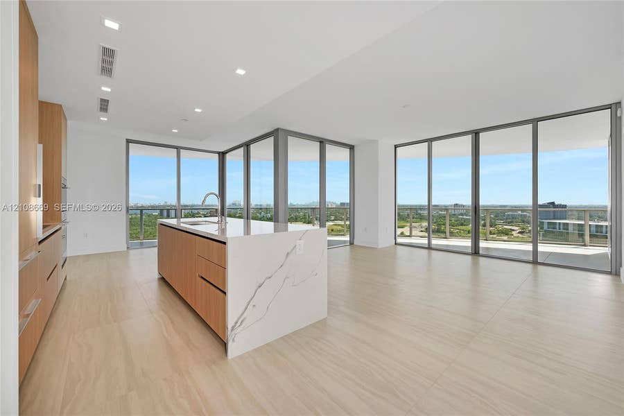 Property photo for 2411 Laguna Circle, #1605, Miami, FL