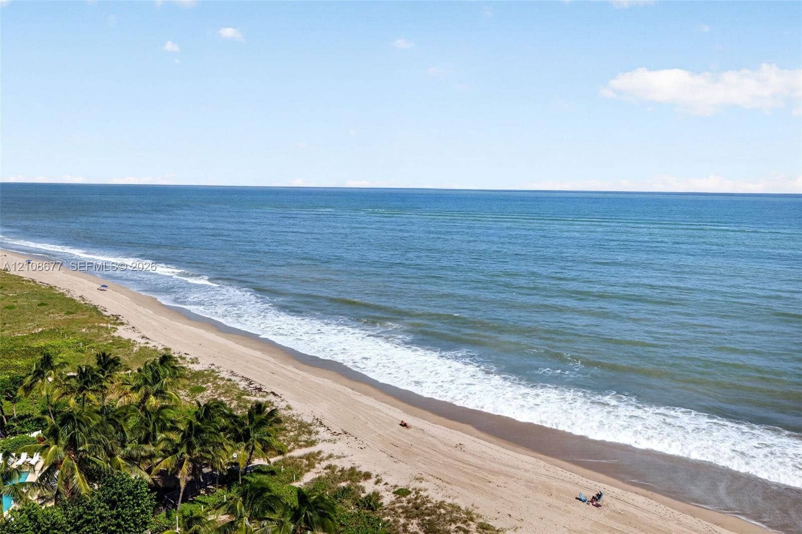 1440 S Ocean Boulevard, #11A, Lauderdale By The Sea, FL 33062 Direct oceanfront setting with sandy beach access, native coastal vegetation, and expansive horizon