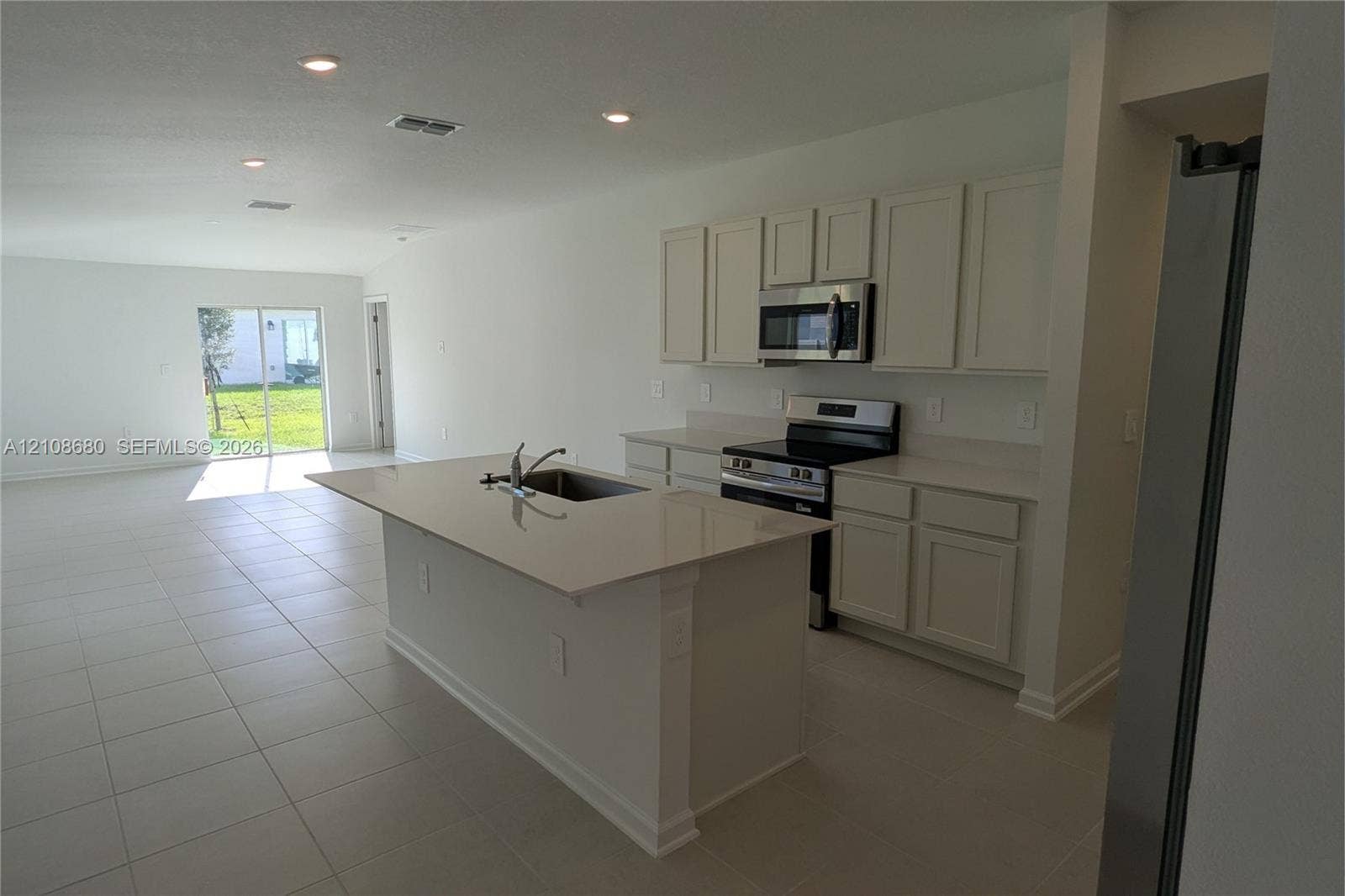 2175 Chris Drive, #., Winter Haven, Winter Haven, FL 33884 Photo 3