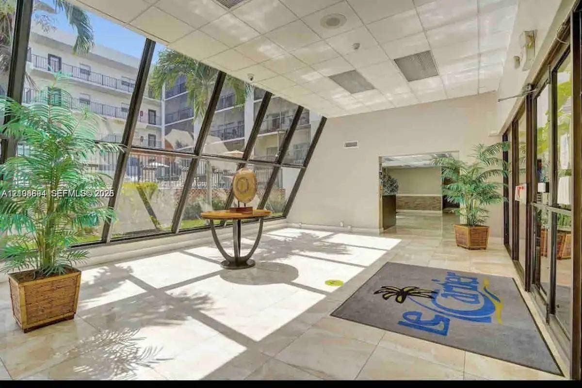 201 178th Drive, #332, Sunny Isles Beach, Sunny Isles Beach, FL 33160 Photo 4