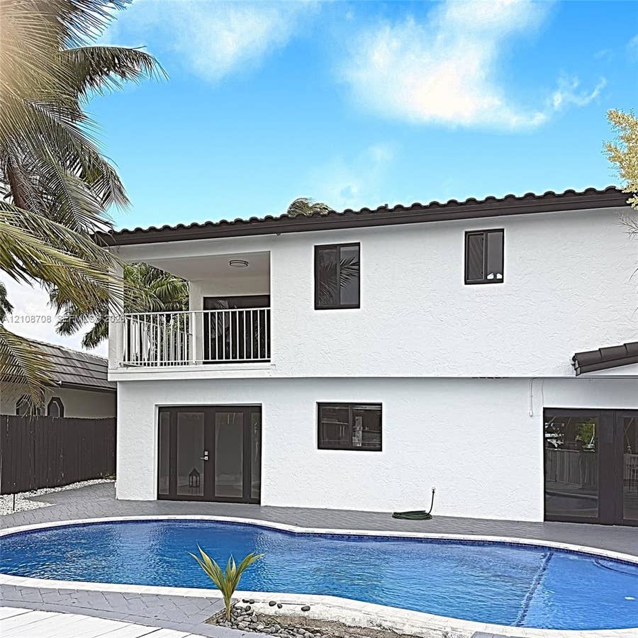 Property photo for 2445 SE 8th Street, Pompano Beach, FL