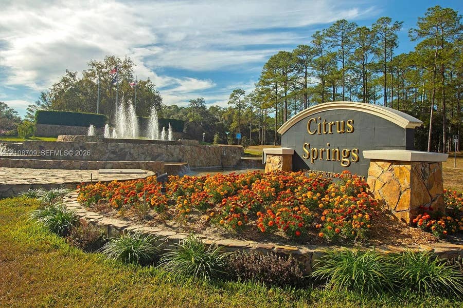 Property photo for 684 E Noah Lane, Citrus Springs, FL