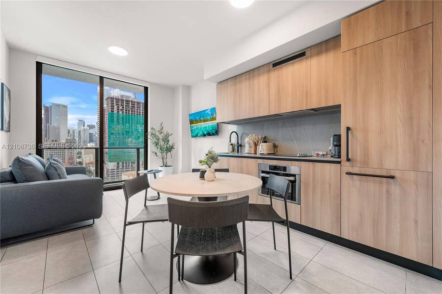 Property photo for 121 NE 5th Street, #1602, Miami, FL