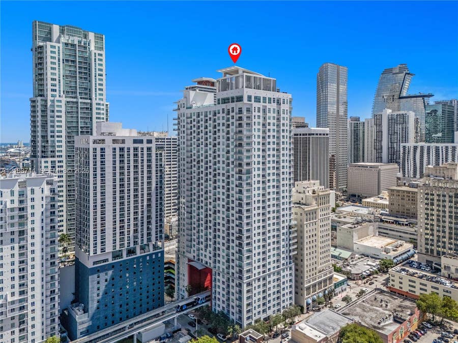 Property photo for 133 NE 2nd Avenue, #917, Miami, FL