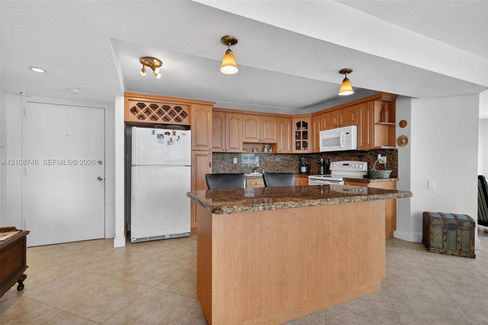 7135 Collins Avenue, #1015, Miami Beach, FL 33141 Photo 6