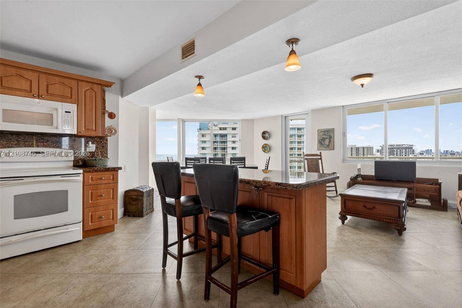 7135 Collins Avenue, #1015, Miami Beach, FL 33141 Photo 11