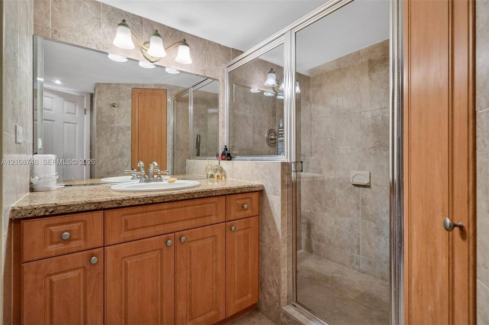 7135 Collins Avenue, #1015, Miami Beach, FL 33141 Photo 16