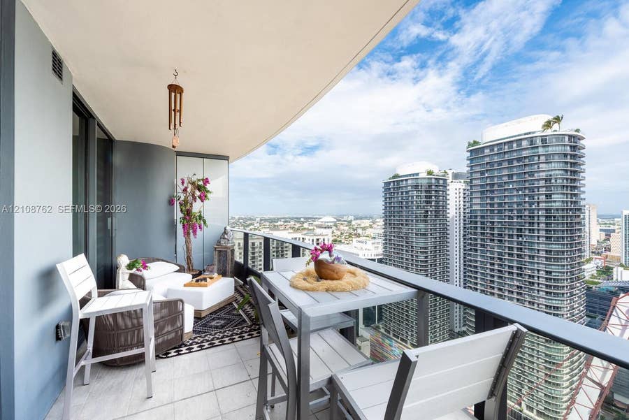 Property photo for Miami, FL