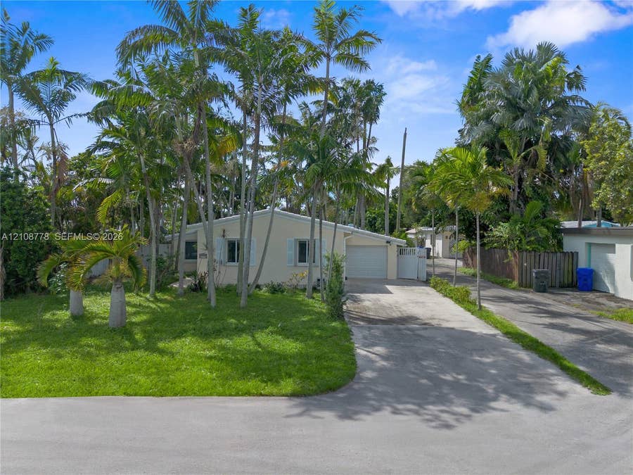 Property photo for 3116 Hayes Street, Hollywood, FL