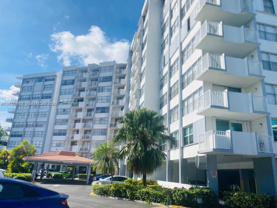 Property photo for 1300 NE Miami Gardens Drive, #1018E, Miami, FL