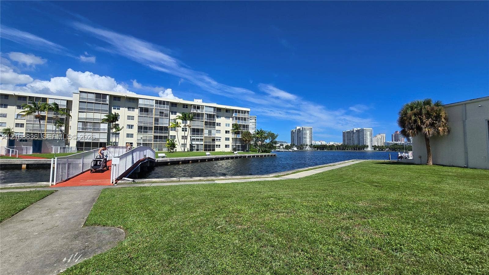 3000 Marcos Drive, #P304, Aventura, FL 33160 Photo 44