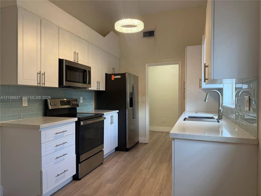 Property photo for 520 SW 5th Street, Hallandale Beach, FL