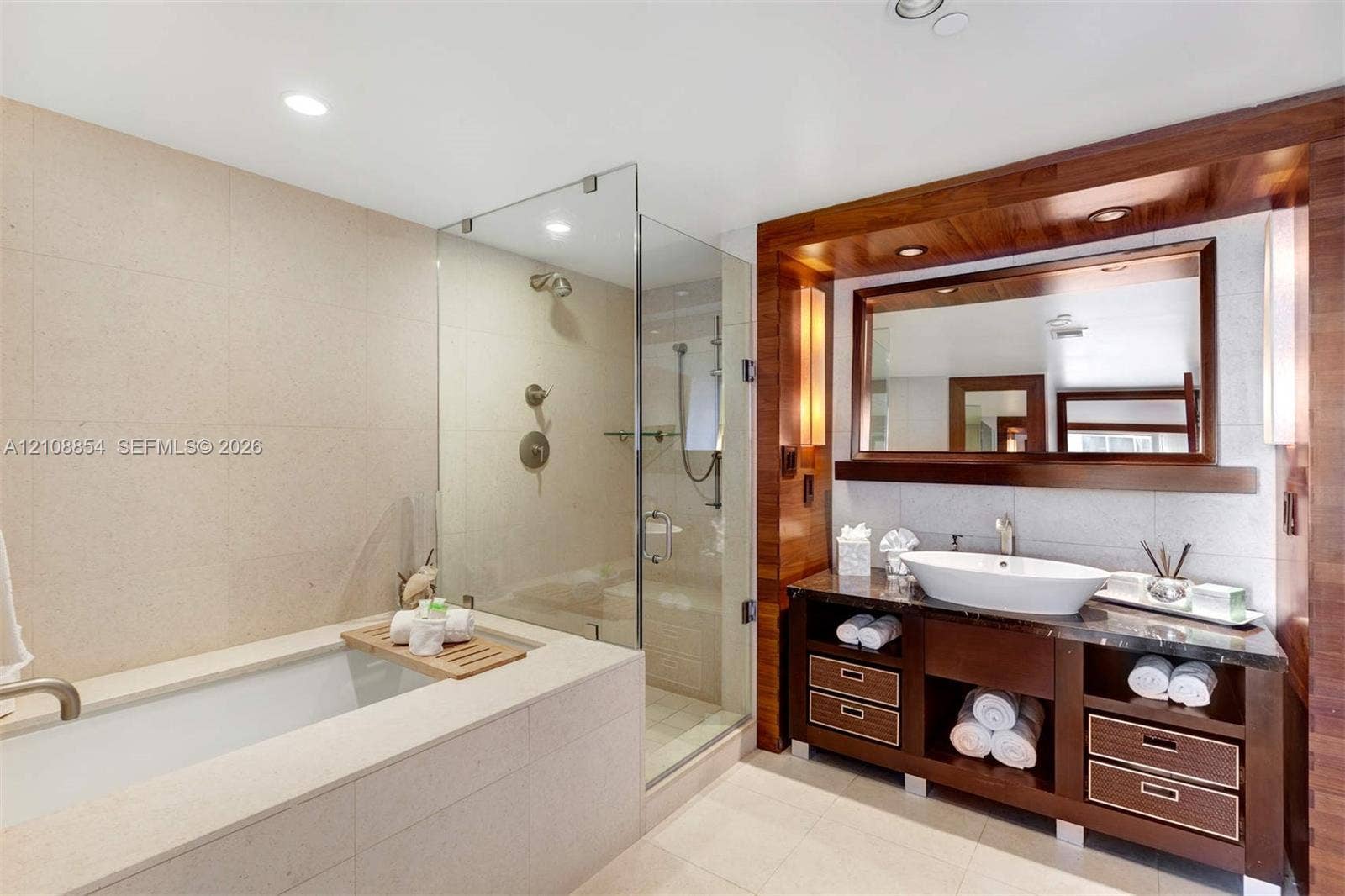 6801 Collins Avenue, #909, Miami Beach, FL 33141 Photo 13