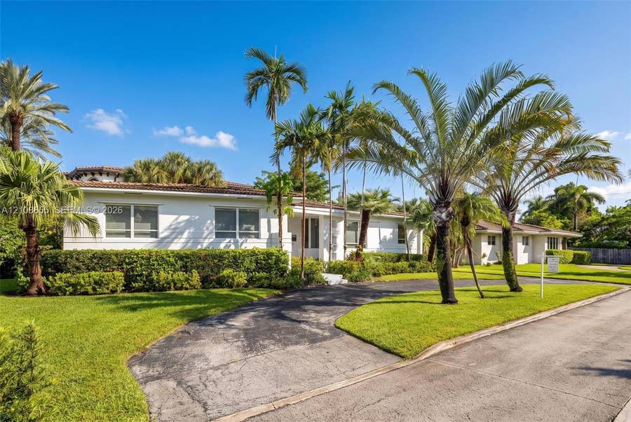 Property photo for 9520 E Broadview Drive, Bay Harbor Islands, FL
