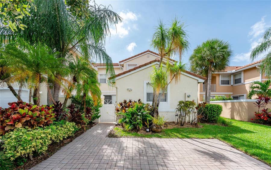 Property photo for 1571 Seagrape Way, #1571, Hollywood, FL