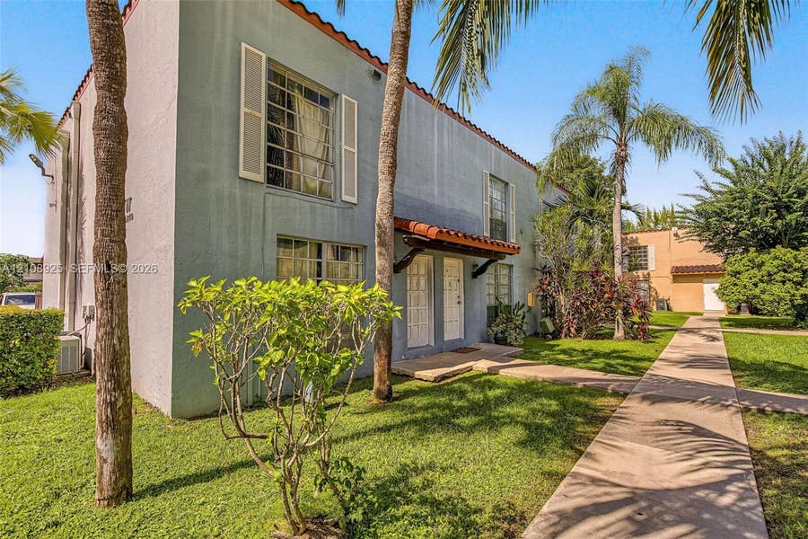 Property photo for 10840 N Kendall Drive, #W1, Miami, FL