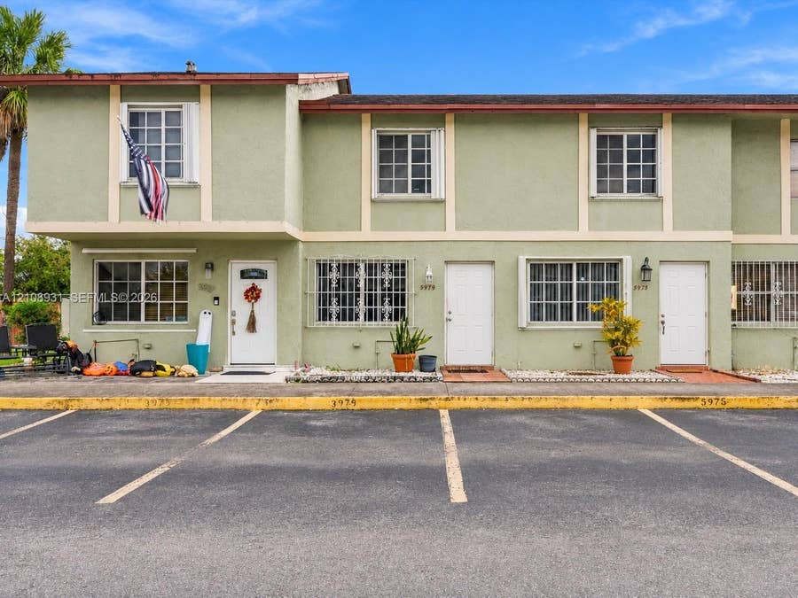 Property photo for 3979 W 9th Court, #23, Hialeah, FL