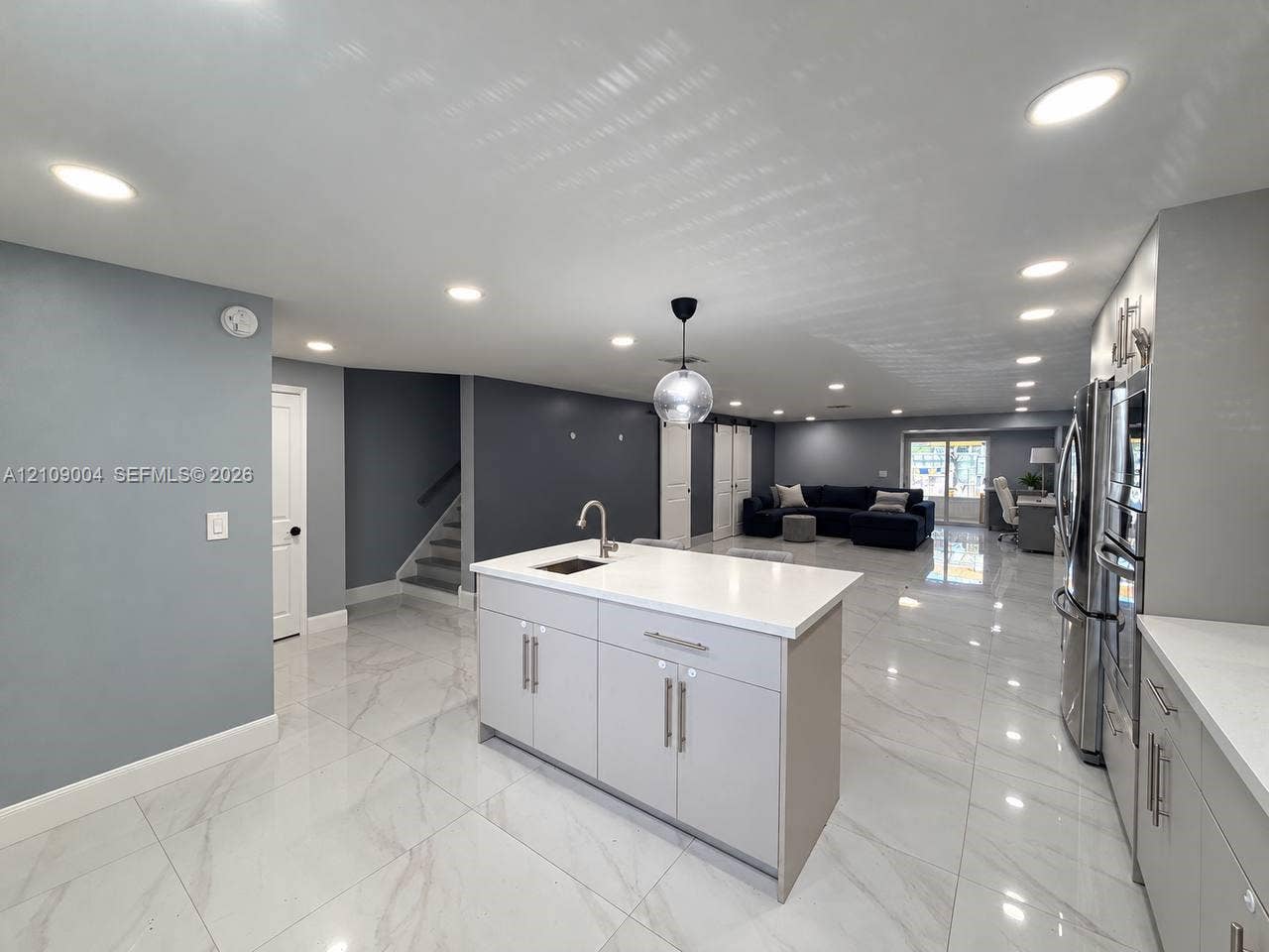 971 W 80th Place, Hialeah, Hialeah, FL 33014 Photo 2
