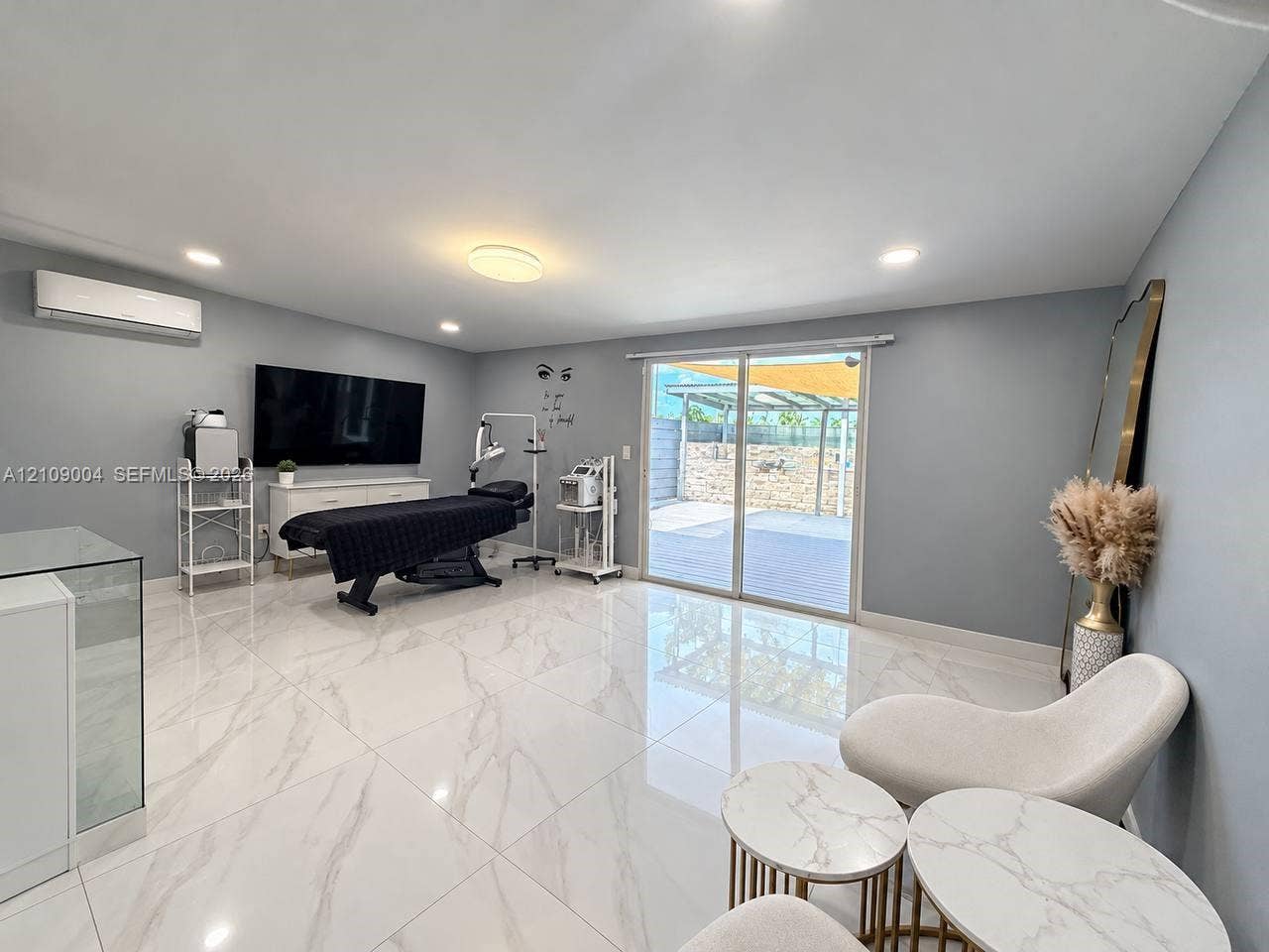 971 W 80th Place, Hialeah, Hialeah, FL 33014 Photo 4