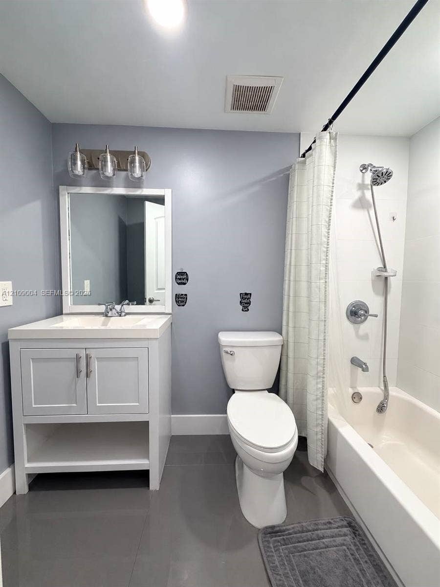 971 W 80th Place, Hialeah, Hialeah, FL 33014 Photo 15