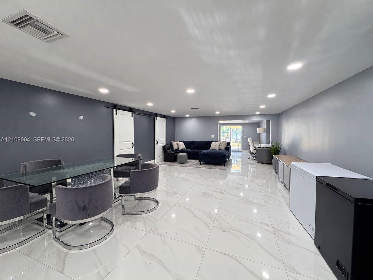 971 W 80th Place, Hialeah, Hialeah, FL 33014 Photo 3