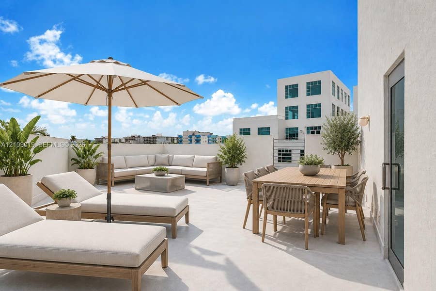Property photo for 110 Washington Avenue, #1703, Miami Beach, FL