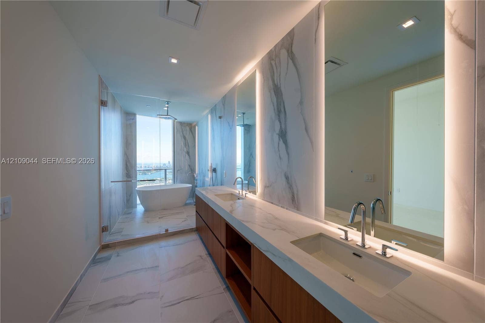 1400 Biscayne Boulevard, #5003, Miami, FL 33132 Photo 12