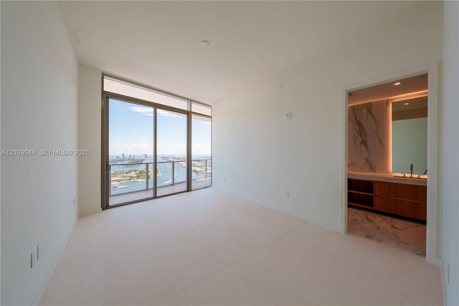 1400 Biscayne Boulevard, #5003, Miami, FL 33132 Photo 5