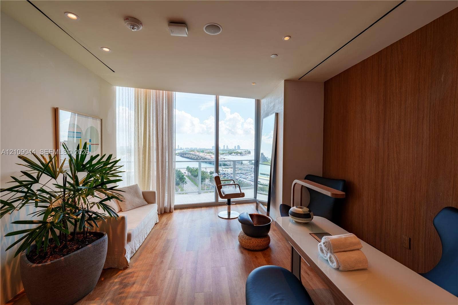 1400 Biscayne Boulevard, #5003, Miami, FL 33132 Photo 21