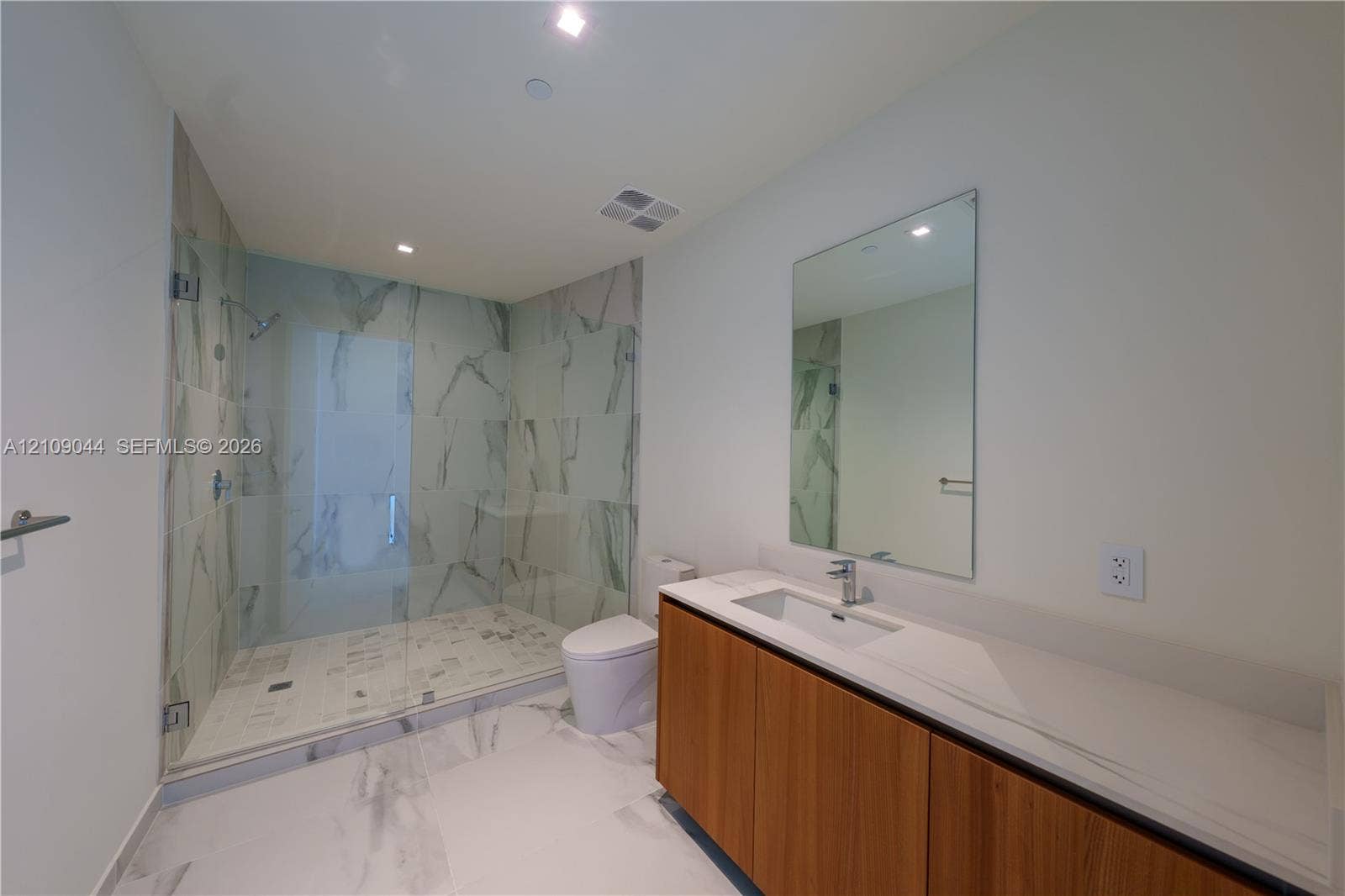 1400 Biscayne Boulevard, #5003, Miami, FL 33132 Photo 16