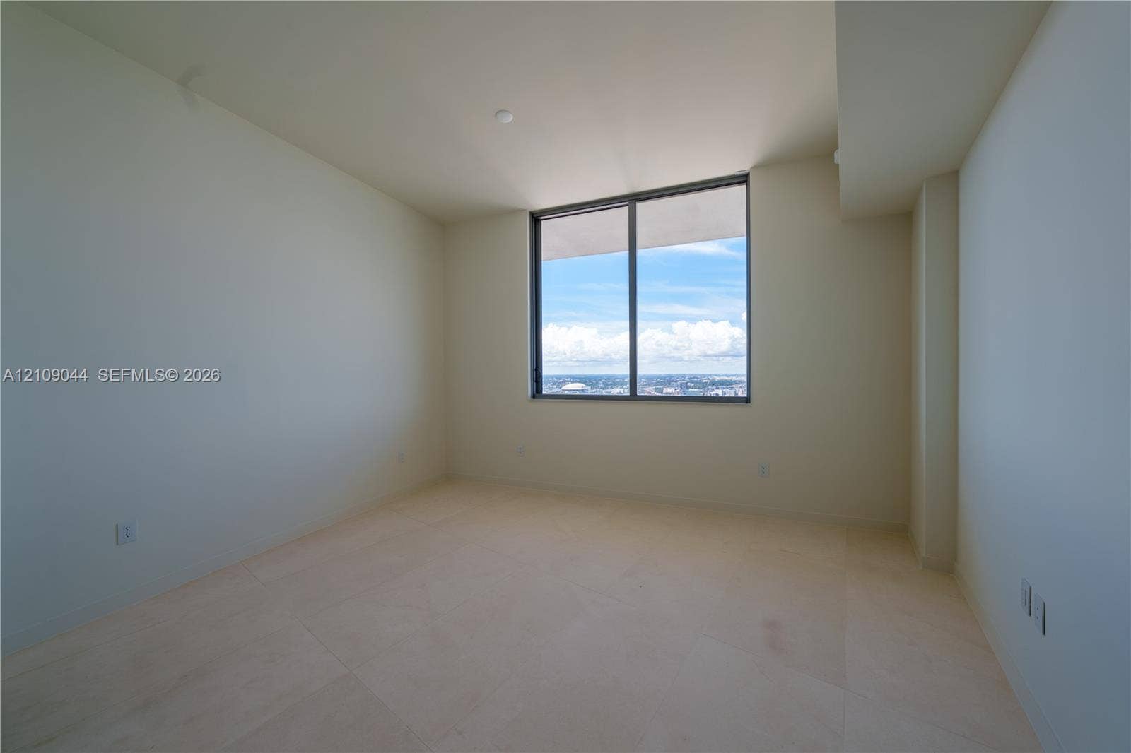 1400 Biscayne Boulevard, #5003, Miami, FL 33132 Photo 9